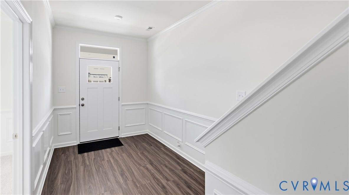 This photo shows a similar floorplan and quality level to Eastwood Homes. Actual design selections and layout may vary.