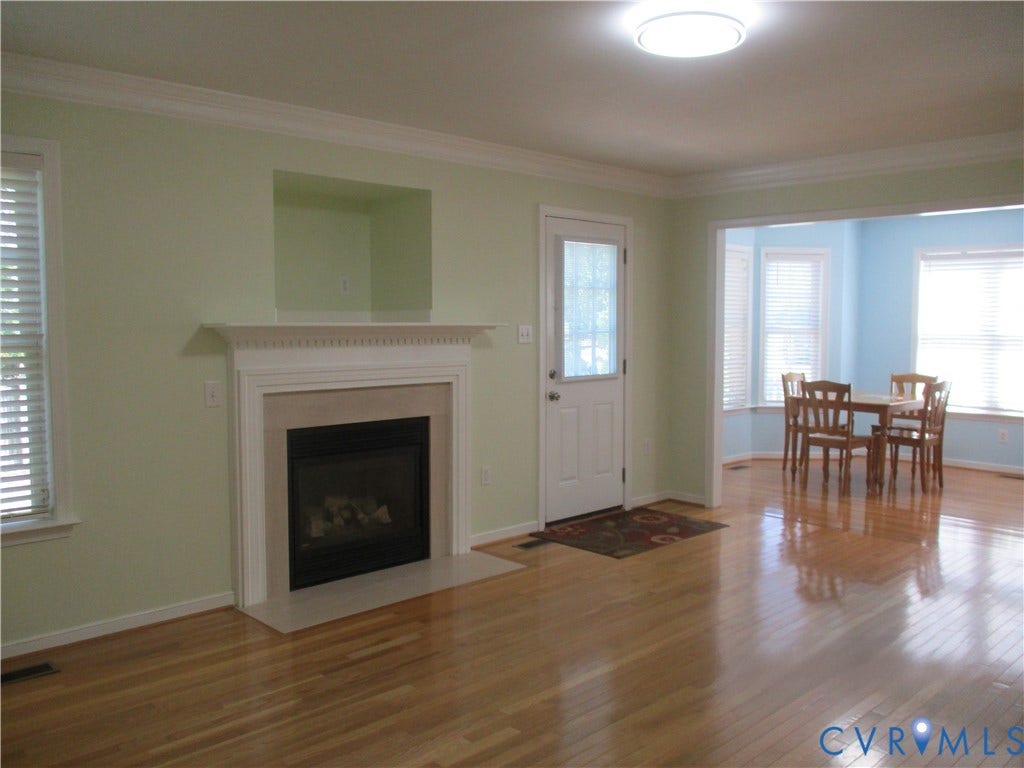 5528 Abbott Circle, Glen Allen, VA 23059 5528 Abbott Circle, Glen Allen, VA 23059