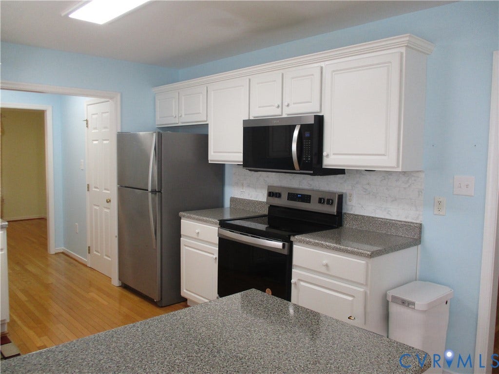 5528 Abbott Circle, Glen Allen, VA 23059 5528 Abbott Circle, Glen Allen, VA 23059