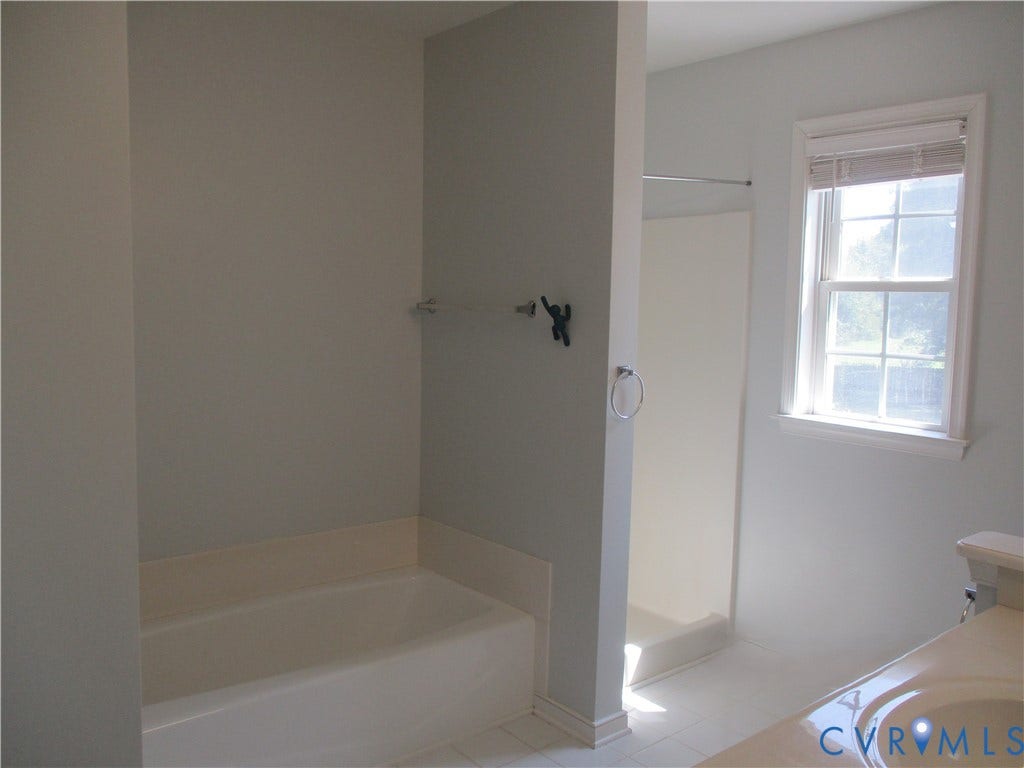 5528 Abbott Circle, Glen Allen, VA 23059 5528 Abbott Circle, Glen Allen, VA 23059