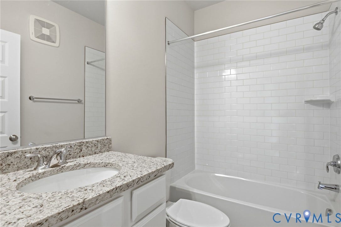 591 Weaver Brook Walk, #A, Henrico, VA 23233 Hall Bath