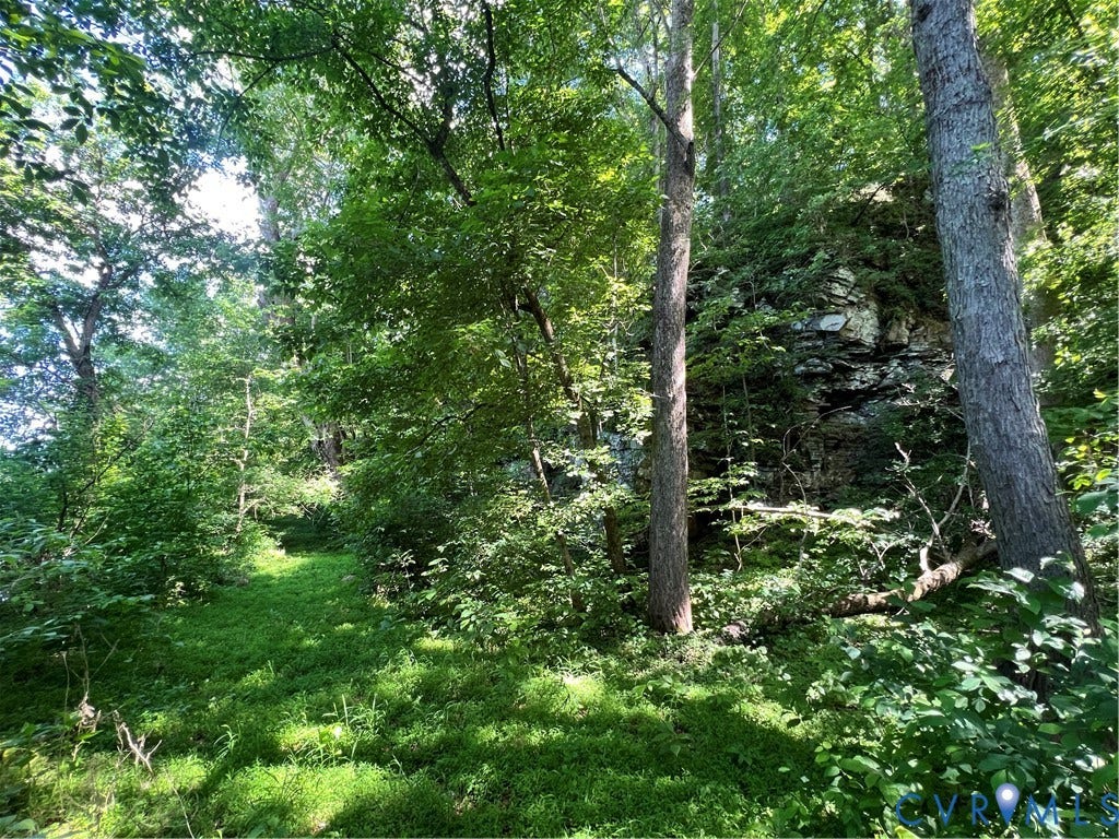 5890 Tucker Road, Powhatan, VA 23139 5890 Tucker Road, Powhatan, VA 23139