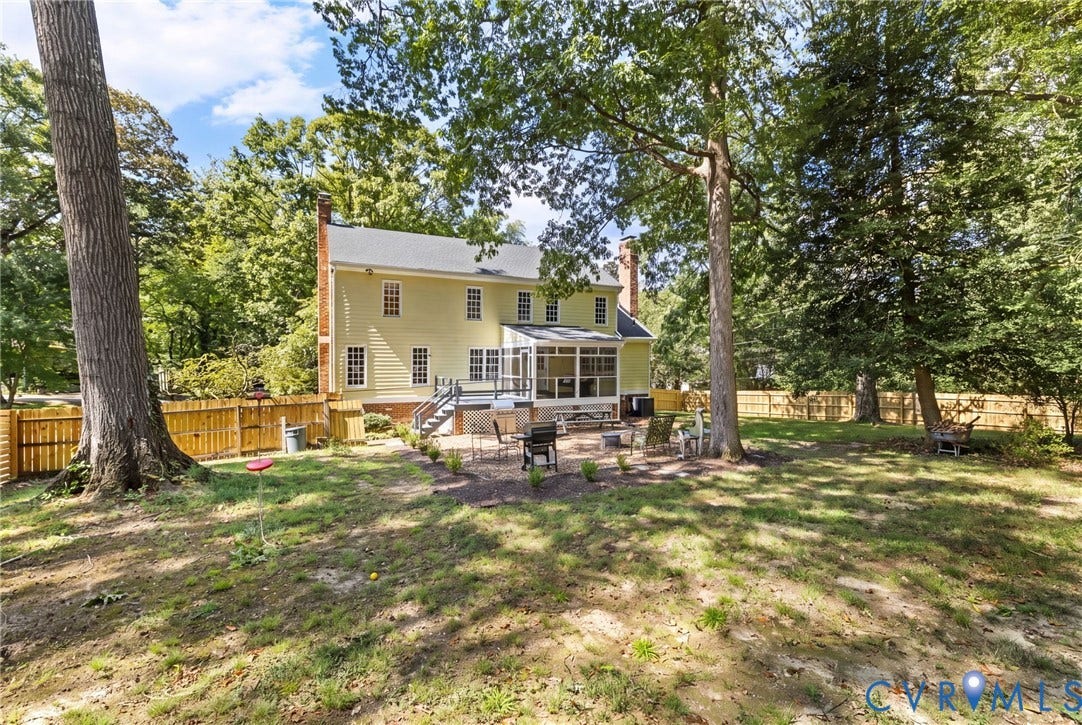 2925 Kenmore Road, Oxford, Richmond, VA 23225 New rear privacy fencing