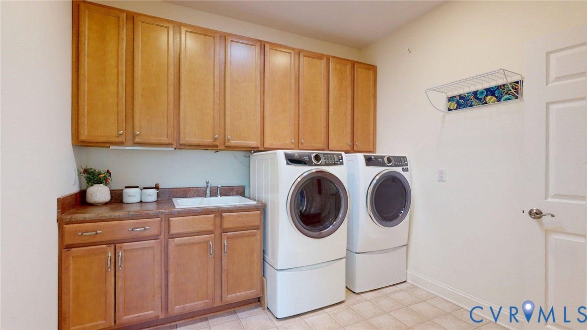 9037 Amberhill Loop, Chesterfield, VA 23236
