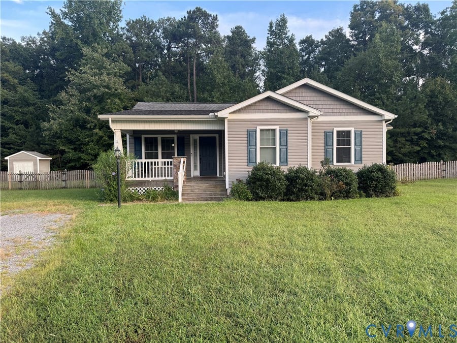 Property photo for 10121 Ashglade Court, Ashland, VA