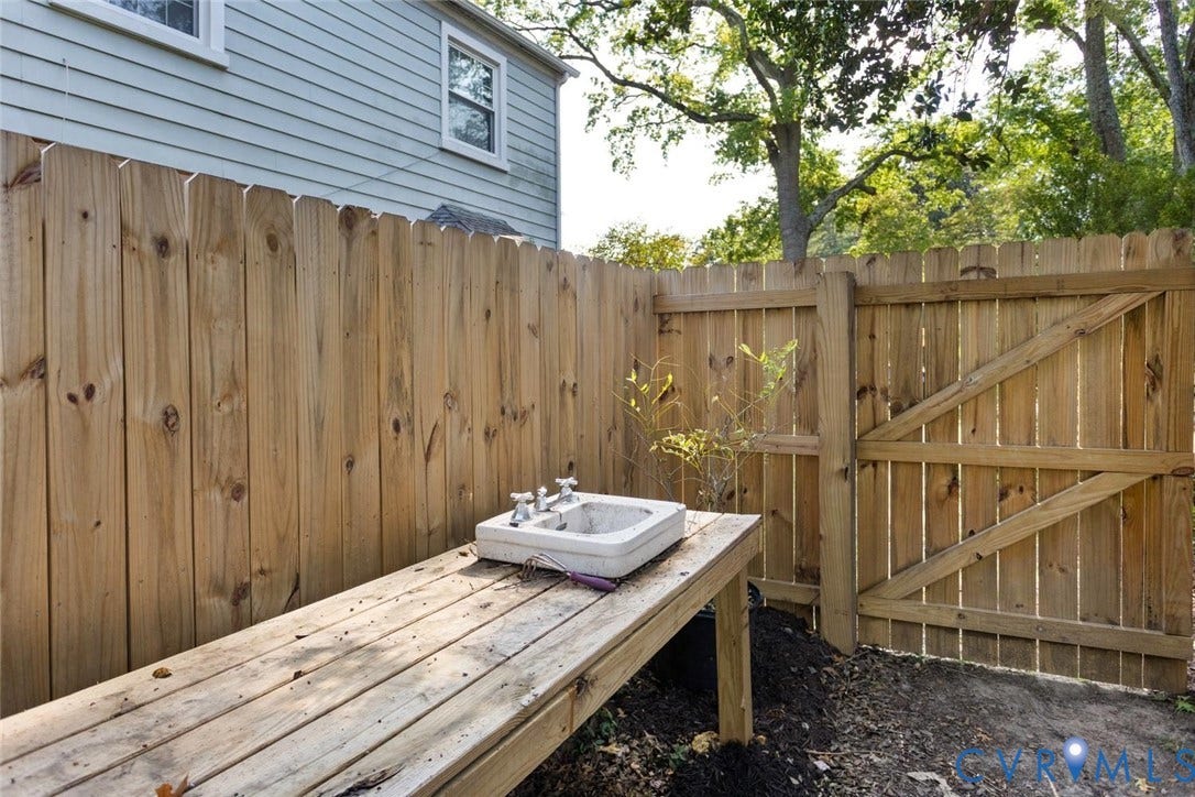 1316 Brookland Parkway, Richmond, VA 23227 1316 Brookland Parkway, Richmond, VA 23227