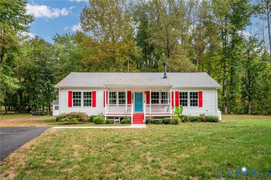 Property photo for 123 Riverview Road, Stevensville, VA
