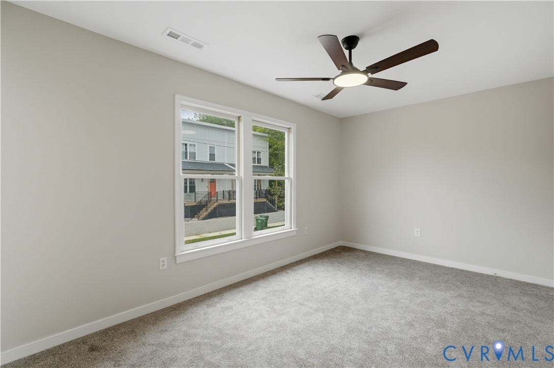 124 Lipscomb Street, Blackwell, Richmond, VA 23224 Wall-to-wall carpeting and neutral wall tones