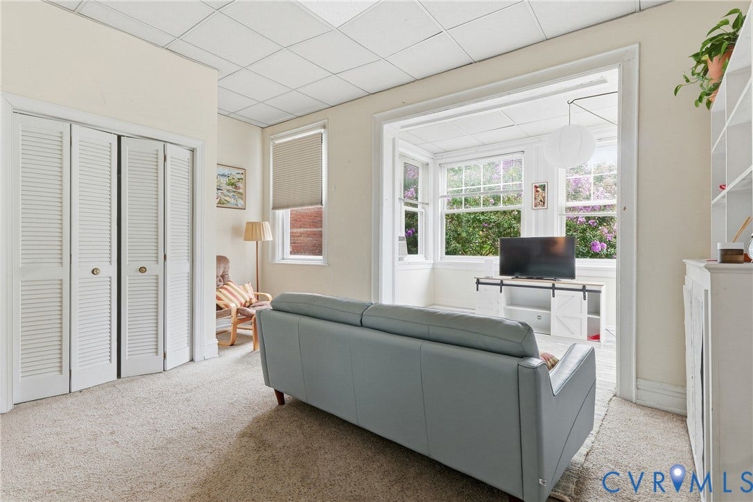 1505 Grove Avenue, Fan, Richmond, VA 23220 Recessed lighting, louvered closet doors, carpeted flooring, bay windows, and built-in shelving