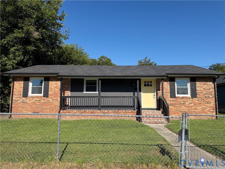 Property photo for 223 Summit Street, Petersburg, VA