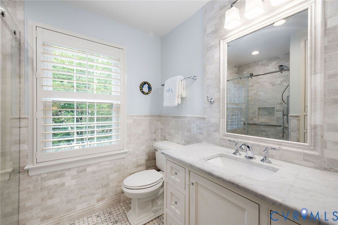 513 St Albans Way, Richmond, VA 23229 Full marble bath #3 on 2nd floor