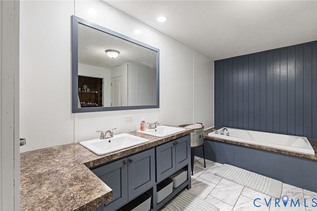 11391 Watkins Road, Rockville, VA 23146 11391 Watkins Road, Rockville, VA 23146