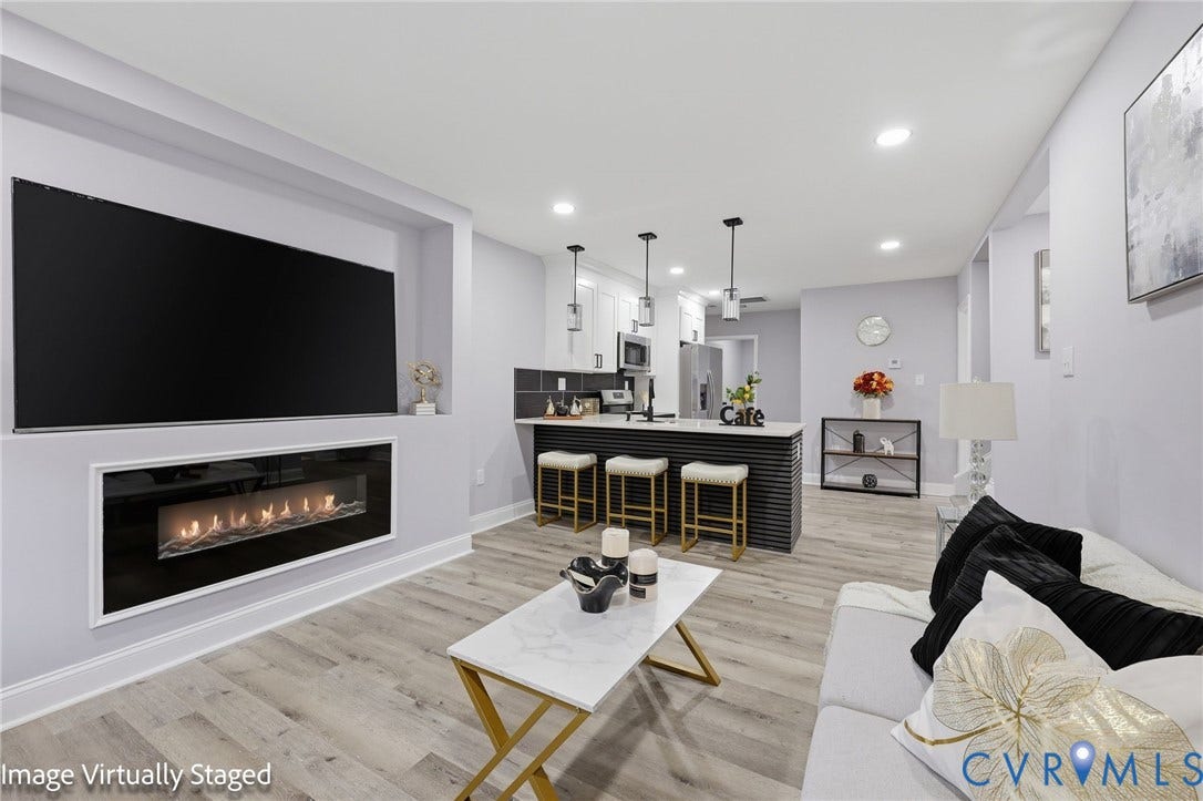 510 N Carolina Avenue, Petersburg, VA 23803 Integrated linear electric fireplace below a recessed media wall
