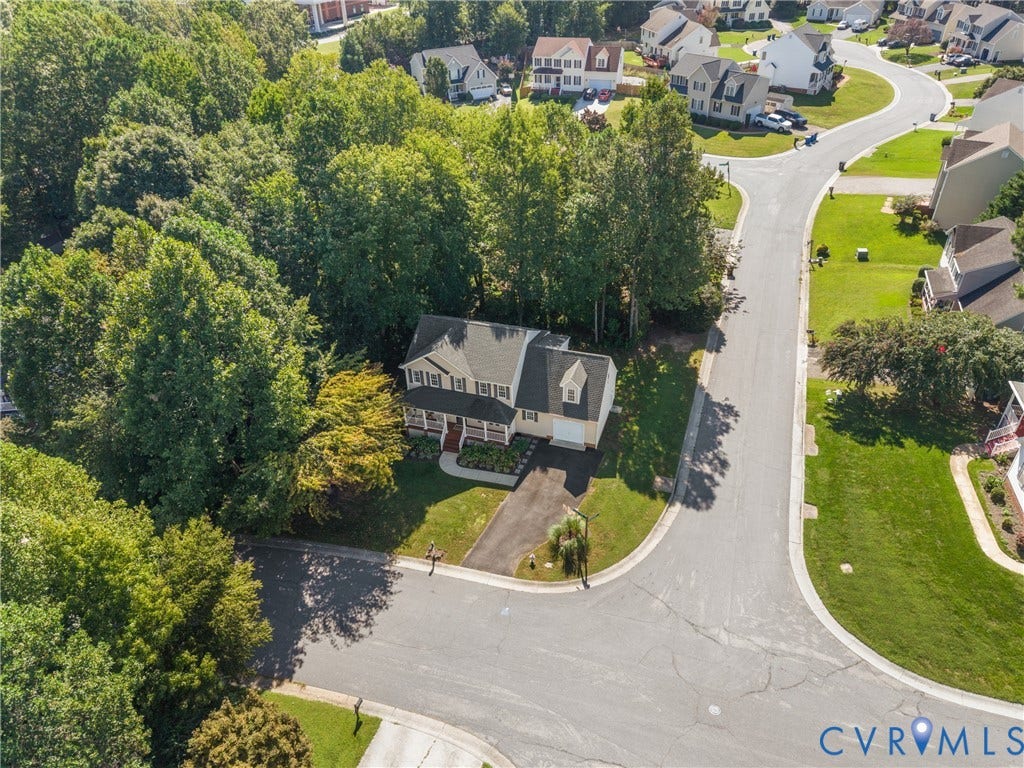 11919 Chestnut Creek Drive, Midlothian, VA 23112 11919 Chestnut Creek Drive, Midlothian, VA 23112