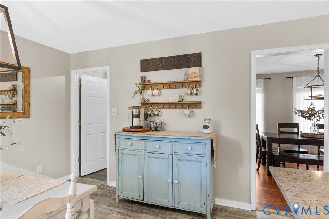 11919 Chestnut Creek Drive, Midlothian, VA 23112 11919 Chestnut Creek Drive, Midlothian, VA 23112