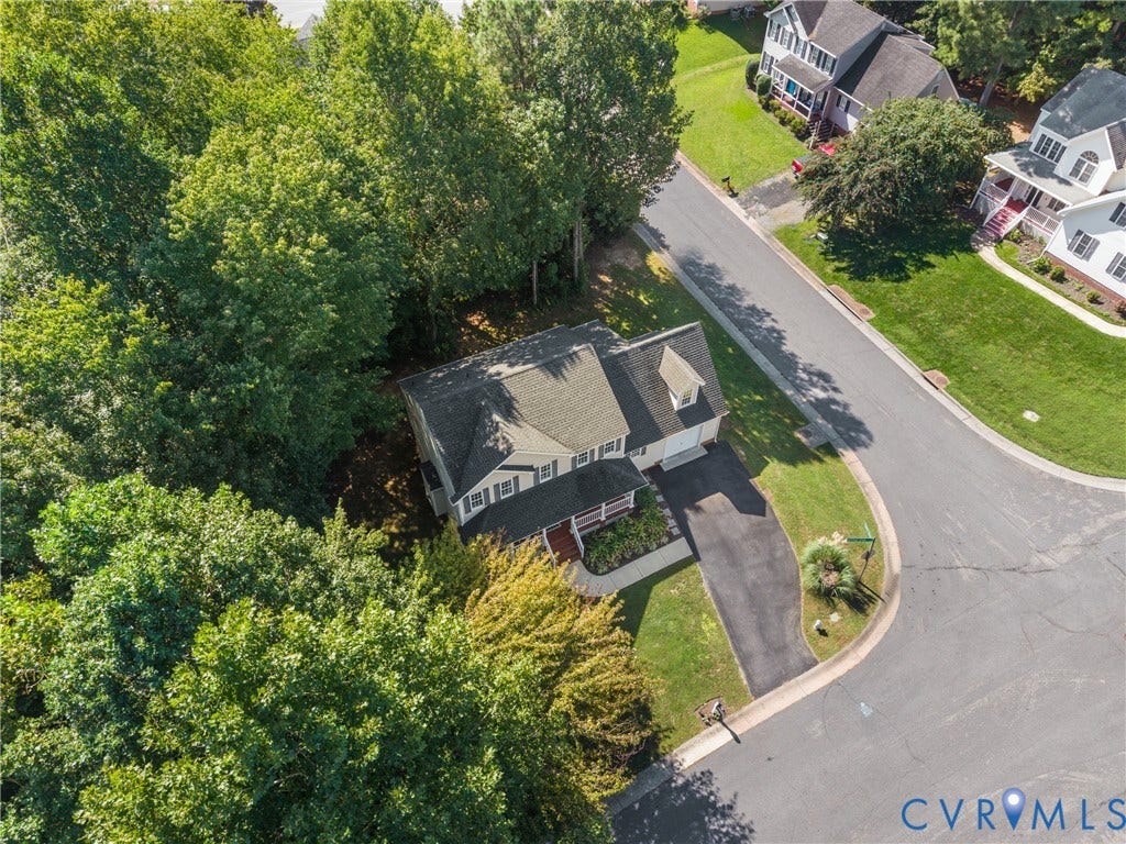 11919 Chestnut Creek Drive, Midlothian, VA 23112 11919 Chestnut Creek Drive, Midlothian, VA 23112