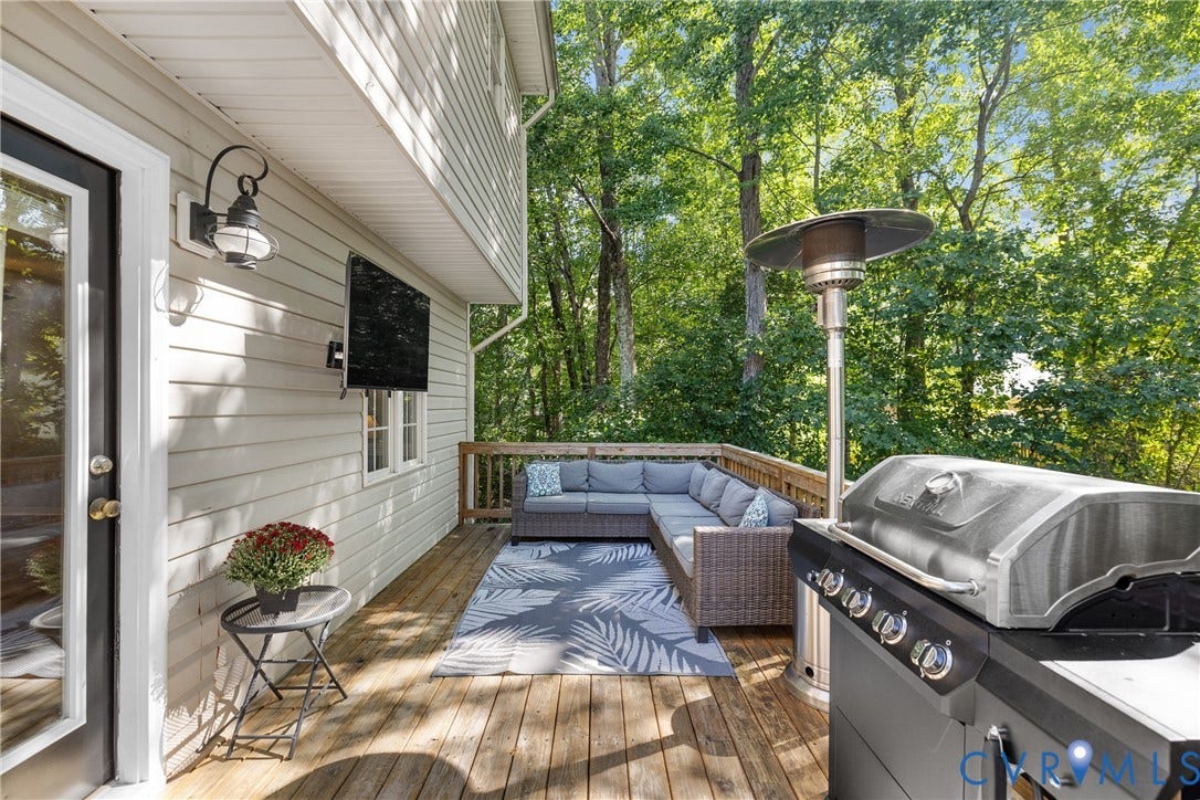 11919 Chestnut Creek Drive, Midlothian, VA 23112 11919 Chestnut Creek Drive, Midlothian, VA 23112