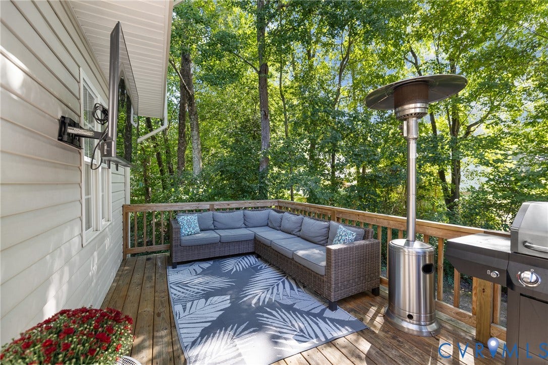 11919 Chestnut Creek Drive, Midlothian, VA 23112 11919 Chestnut Creek Drive, Midlothian, VA 23112