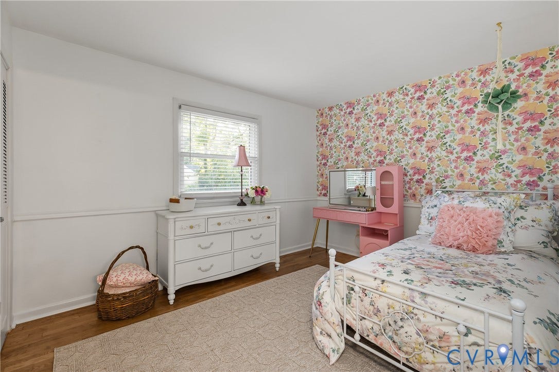 300 Gunby Drive, Henrico, VA 23229 Hardwood-finish flooring with a light-colored area rug, window with blinds, and white walls featuring wainscoting