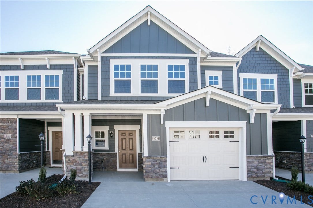Davenport C - Townhome is under construction, photos are from builder's library and shown as an example only (colors, features and options will vary).