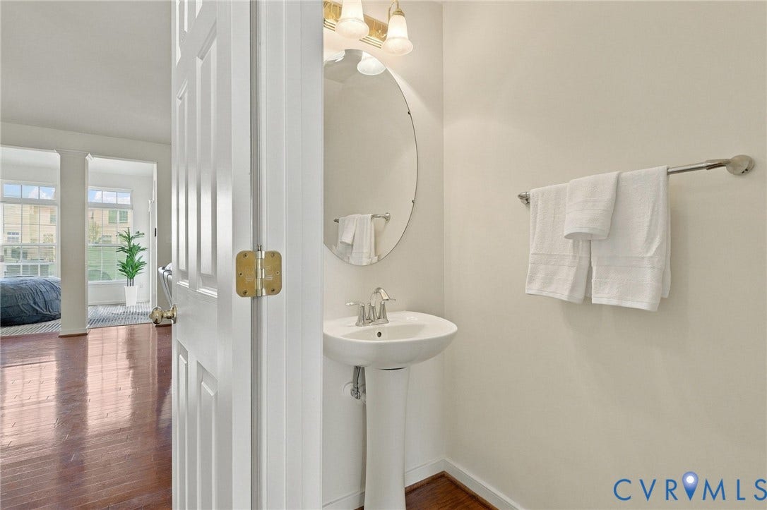3919 Dominion Townes Circle, Richmond, VA 23223 3919 Dominion Townes Circle, Richmond, VA 23223