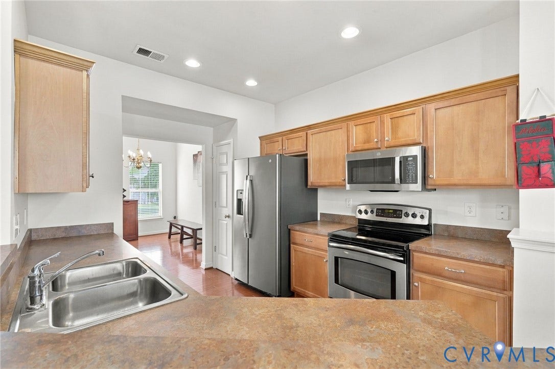 3919 Dominion Townes Circle, Richmond, VA 23223 3919 Dominion Townes Circle, Richmond, VA 23223