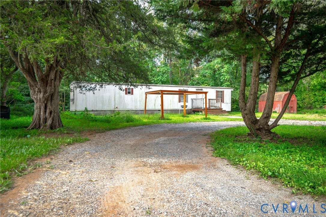1159 Goosewing Road, Manakin Sabot, VA 23103 1159 Goosewing Road, Manakin Sabot, VA 23103