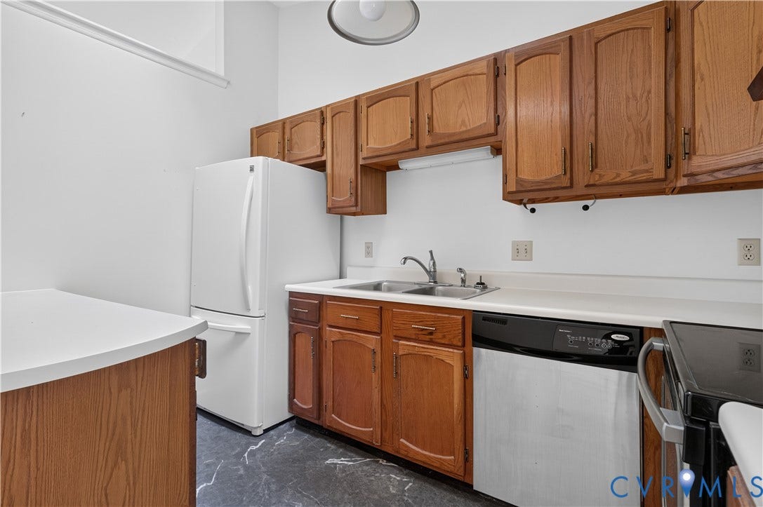 41 Oak Grove Road, Lake Monticello, Palmyra, VA 22963 41 Oak Grove Road, Lake Monticello, Palmyra, VA 22963