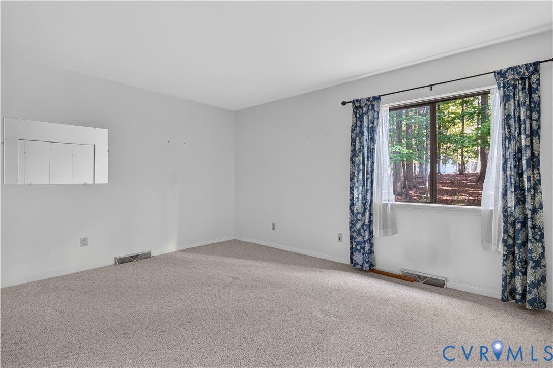 41 Oak Grove Road, Lake Monticello, Palmyra, VA 22963 41 Oak Grove Road, Lake Monticello, Palmyra, VA 22963