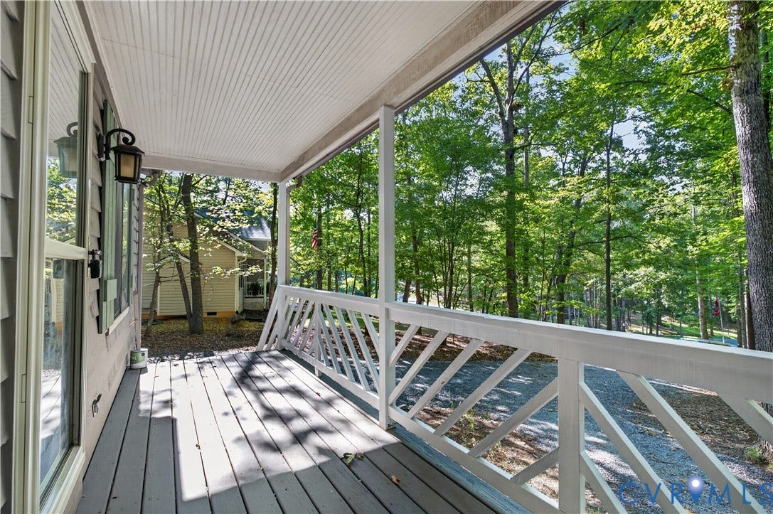 41 Oak Grove Road, Lake Monticello, Palmyra, VA 22963 41 Oak Grove Road, Lake Monticello, Palmyra, VA 22963