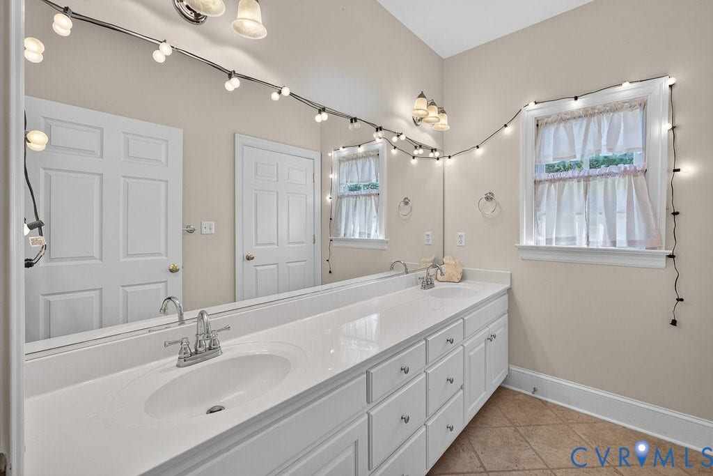 15397 Harlow Farm Way, Glen Allen, VA 23059