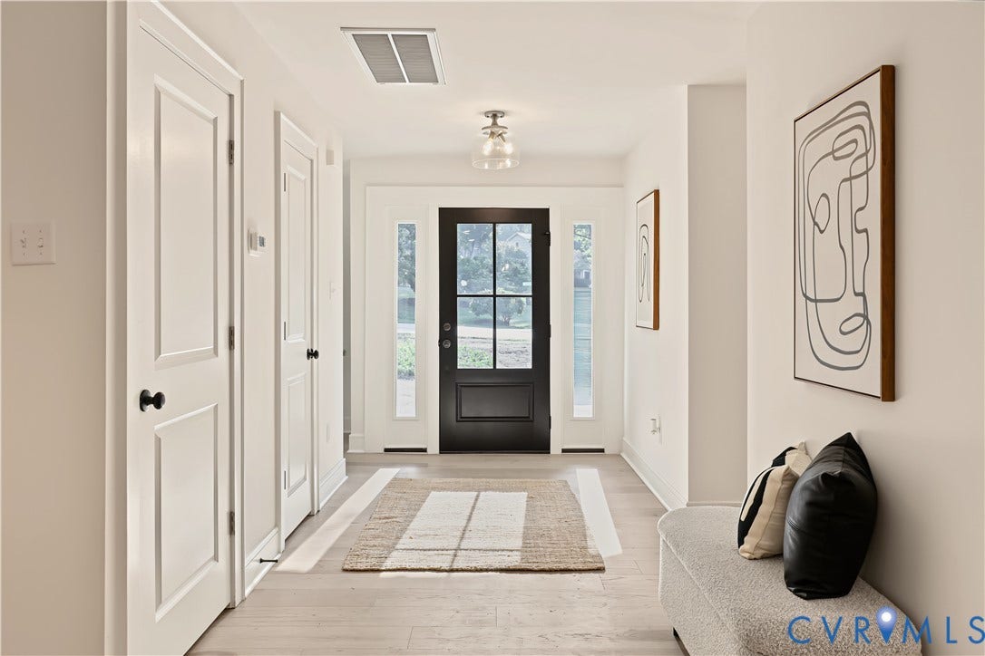 702 Westham Parkway, Westham, Henrico, VA 23229 Light wood-finish flooring extending through the hallway