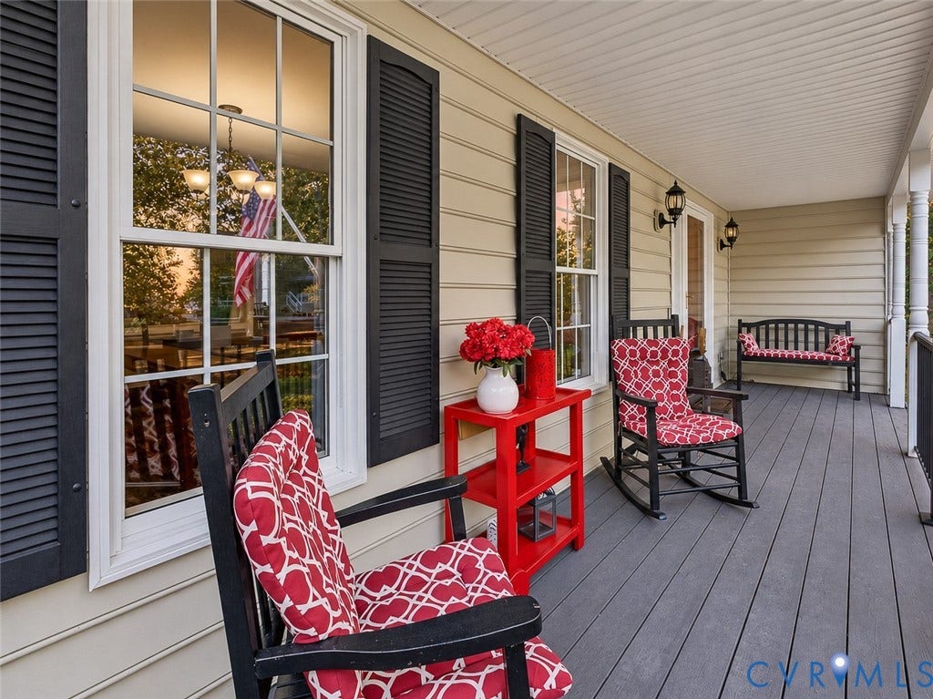 4013 Tweedsmuir Road, Moseley, VA 23120 26x6 Country porch