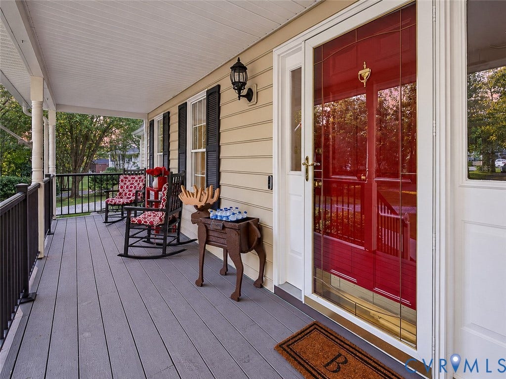 4013 Tweedsmuir Road, Moseley, VA 23120 26x6 Country porch