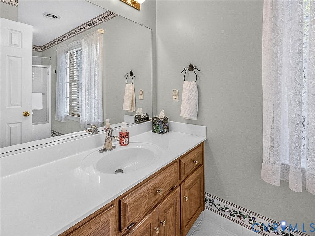 4013 Tweedsmuir Road, Moseley, VA 23120 4013 Tweedsmuir Road, Moseley, VA 23120