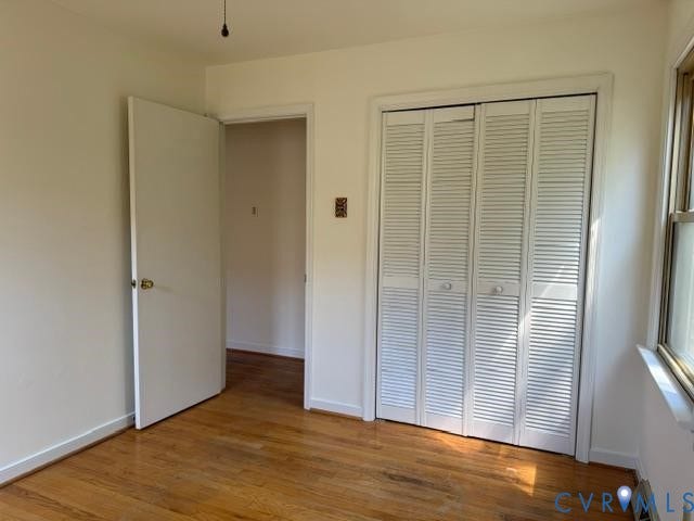 2109 Parkside Avenue, Lakeside, Henrico, VA 23228 Hardwood flooring, louvered bi-fold closet doors, and white trim