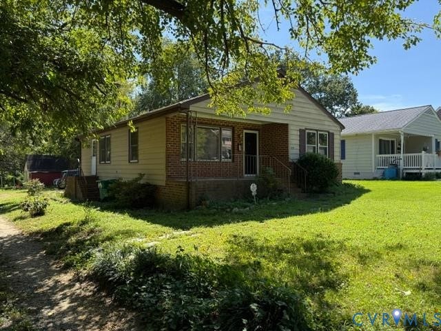 2109 Parkside Avenue, Lakeside, Henrico, VA 23228 Brick and siding exterior with a front porch