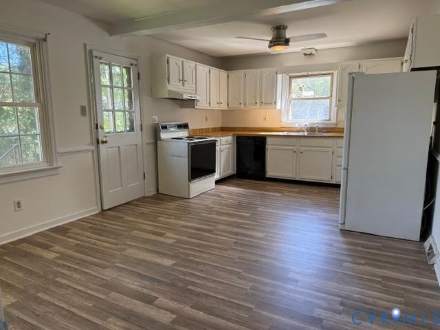 2109 Parkside Avenue, Lakeside, Henrico, VA 23228 Kitchen featuring wood-finish flooring, white cabinetry, a ceiling fan, and a glass-paned door