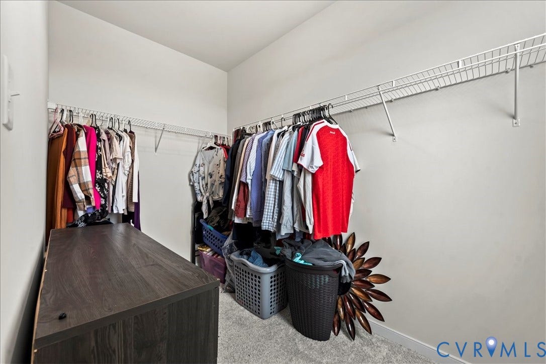 412 Quiet Breeze Alley, Chesterfield, VA 23113 Walk-in closet with wire shelving and hanging rods