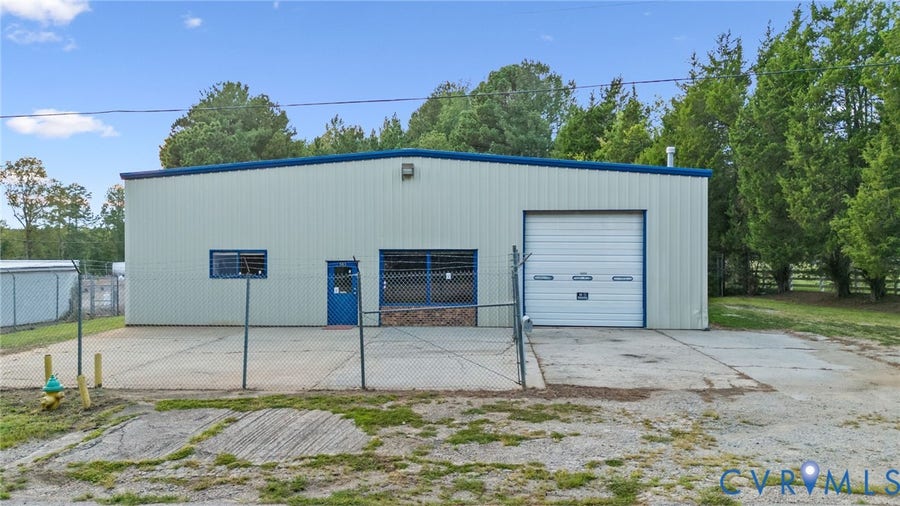 Property photo for 563 Fox Lane, Lawrenceville, VA