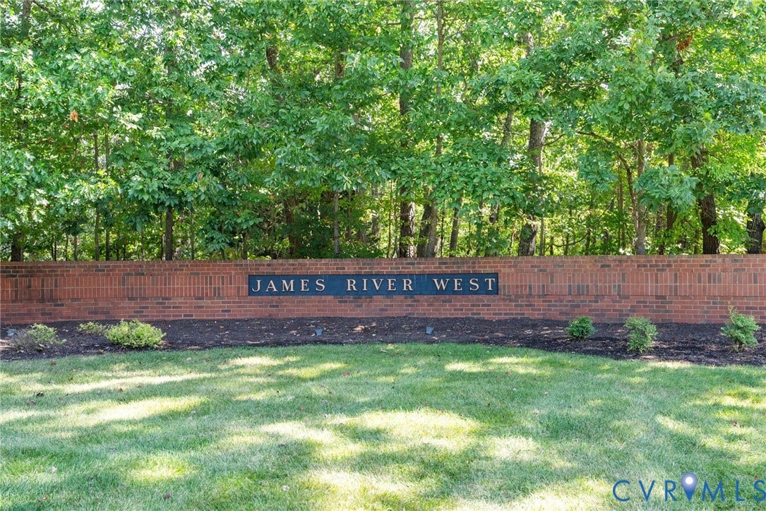 13001 River Hills Drive, Midlothian, VA 23113 Welcome to James River West a timeless Midlothian neighborhood surrounded with spacious lots and a distinctive collection of homes, from traditional and transitional to contemporary, each with its own character.