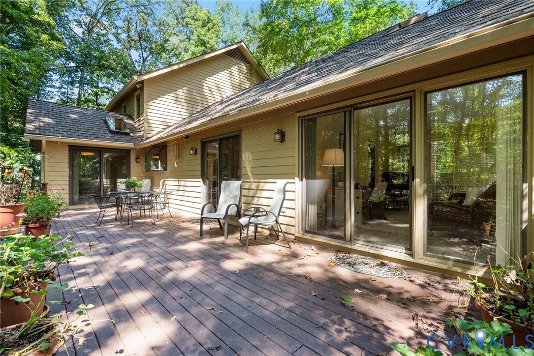 13001 River Hills Drive, Midlothian, VA 23113 The spacious rear deck opens to the family room, dining area and sunroom, creating an easy flow for entertaining.