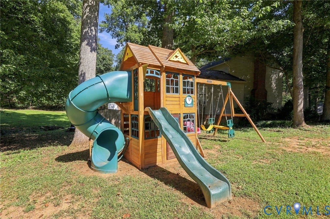 12914 Red Chestnut Drive, Midlothian, VA 23112 12914 Red Chestnut Drive, Midlothian, VA 23112