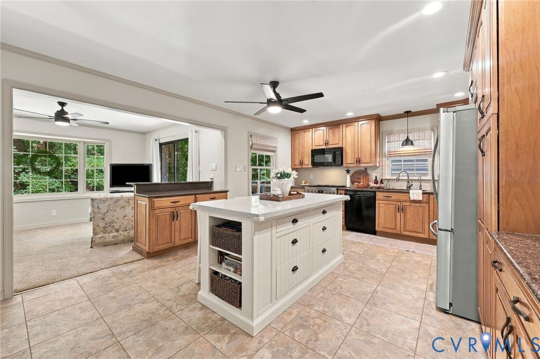 12914 Red Chestnut Drive, Midlothian, VA 23112 12914 Red Chestnut Drive, Midlothian, VA 23112