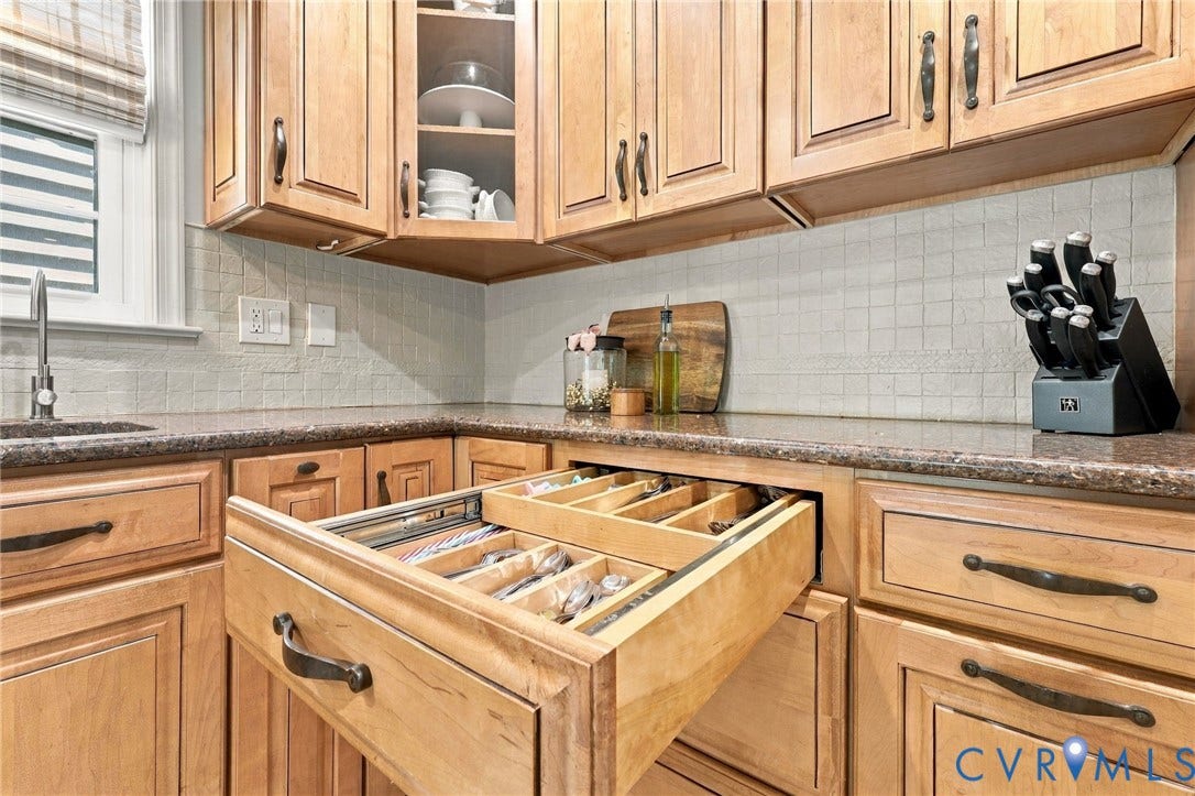 12914 Red Chestnut Drive, Midlothian, VA 23112 12914 Red Chestnut Drive, Midlothian, VA 23112