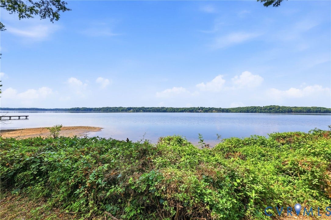 3211 Regatta Pointe Court, Brandermill, Midlothian, VA 23112 Springtime view