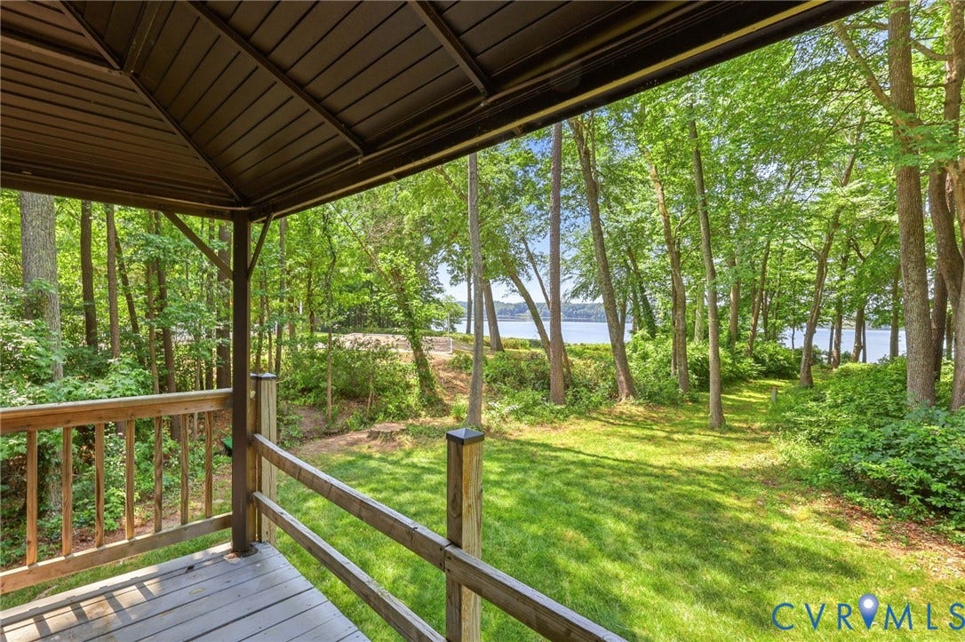 3211 Regatta Pointe Court, Brandermill, Midlothian, VA 23112 3211 Regatta Pointe Court, Brandermill, Midlothian, VA 23112