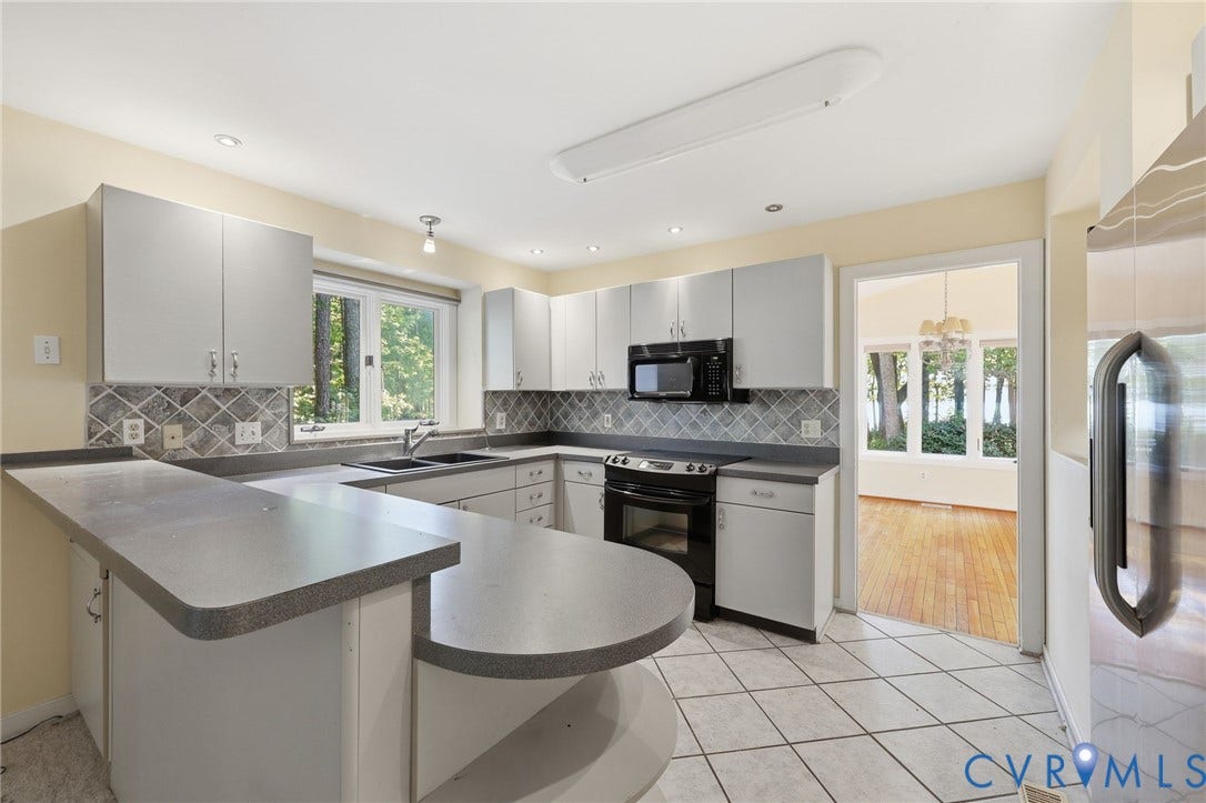 3211 Regatta Pointe Court, Brandermill, Midlothian, VA 23112 3211 Regatta Pointe Court, Brandermill, Midlothian, VA 23112