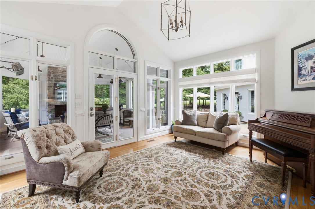 17 Quail Run Drive, Manakin Sabot, VA 23103 Sun Room with vaulted ceiling and hardwood floors