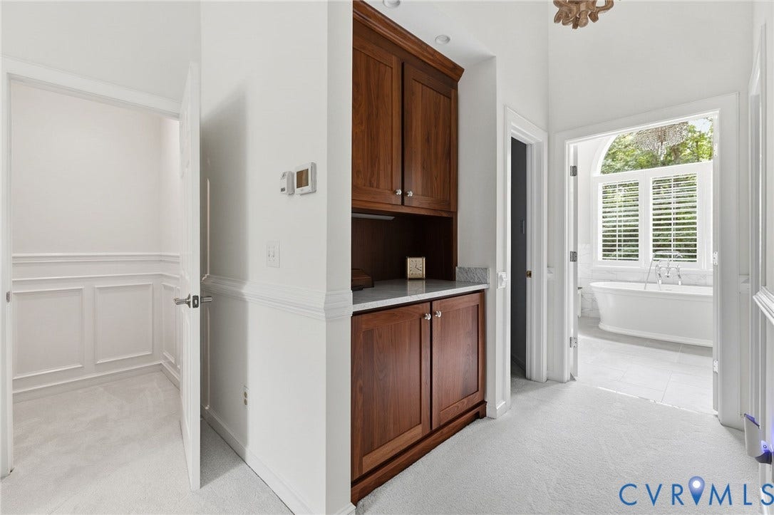 17 Quail Run Drive, Manakin Sabot, VA 23103 Primary Bedroom with custom built-in by his and hers walk in closets